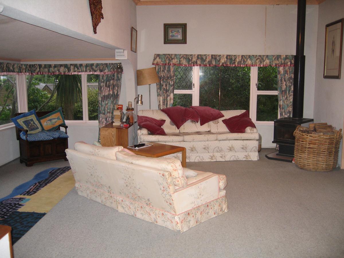 Bush House Bed & Breakfast Lower Hutt Exterior photo