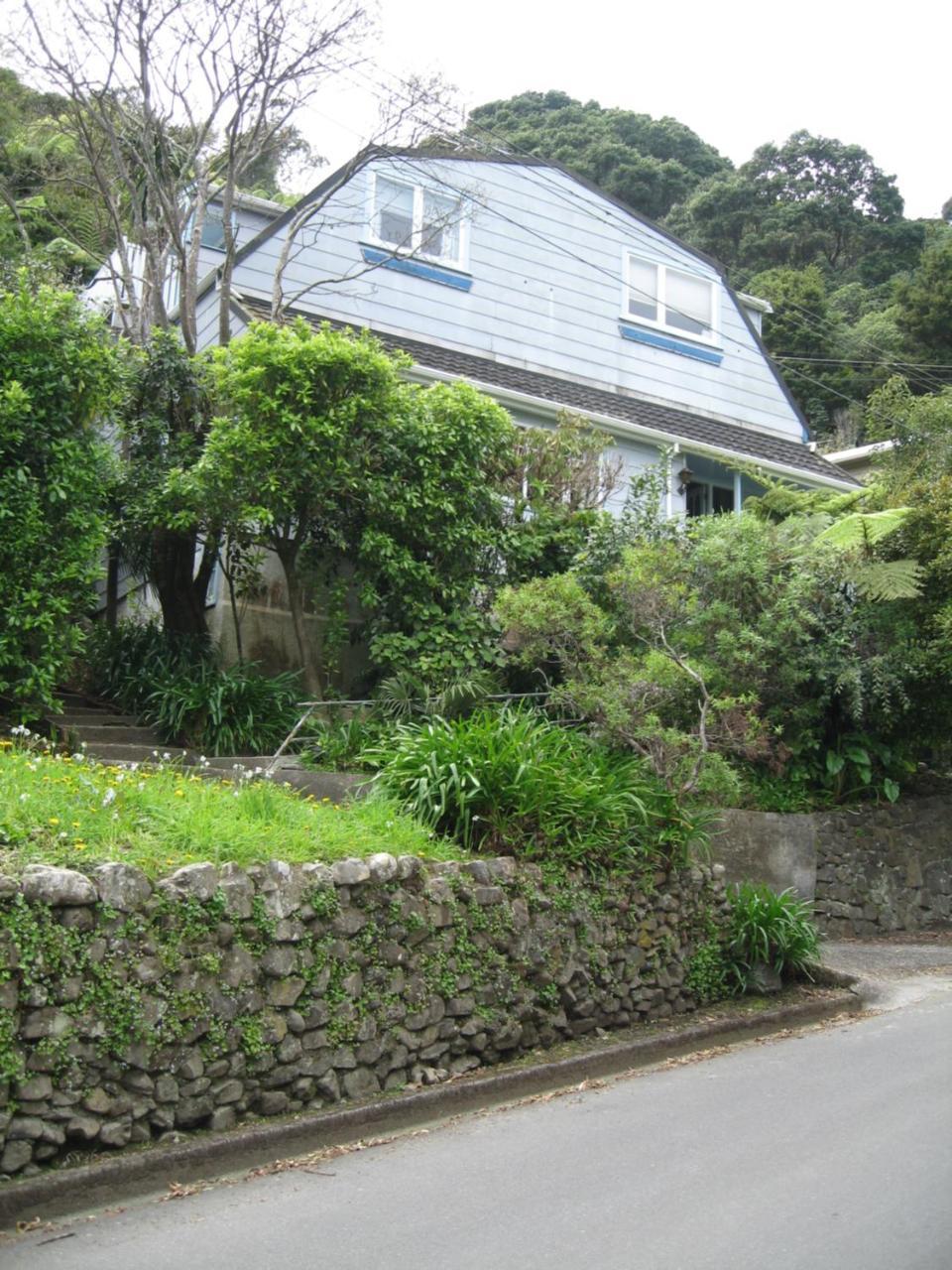 Bush House Bed & Breakfast Lower Hutt Exterior photo
